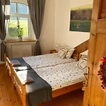 Bobrowniki * Szczytna