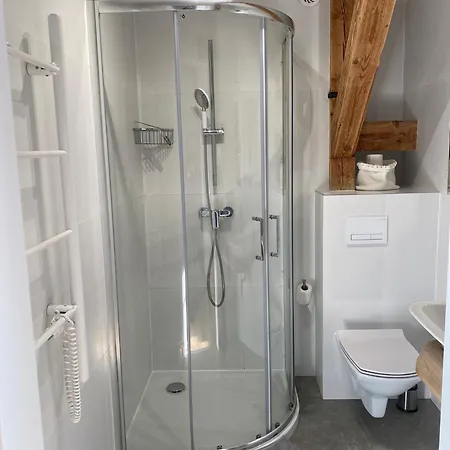 Bobrowniki Фермерский дом