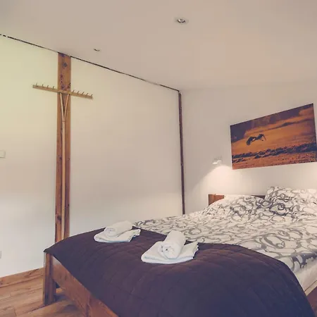 Bobrowniki Vakantieboerderij Szczytna