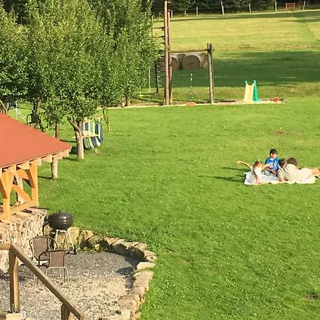 Farma Bobrowniki Szczytna