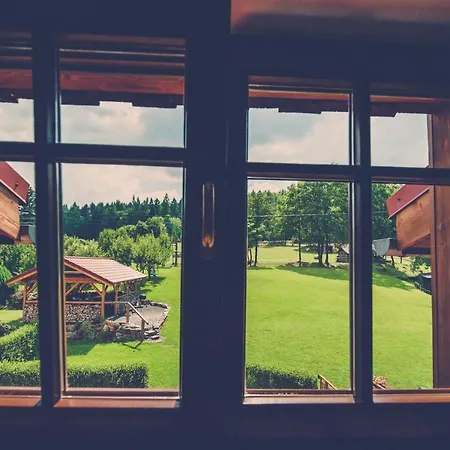 Bobrowniki Vakantieboerderij *