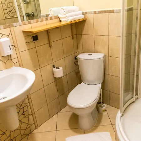 Bobrowniki Vakantieboerderij Szczytna