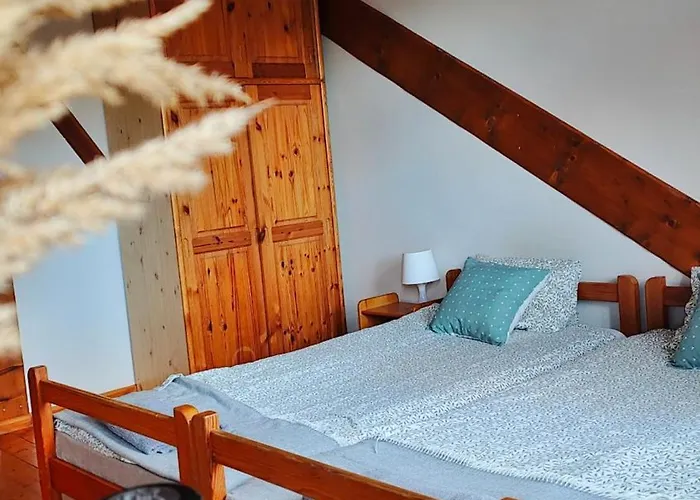 Bobrowniki Farm stay *