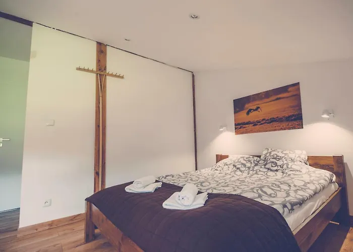 Bobrowniki Farm stay Szczytna