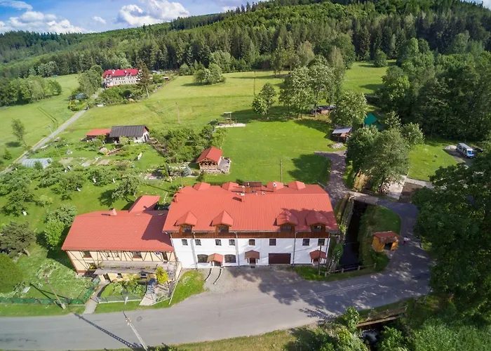 Bobrowniki Agroturismo Szczytna